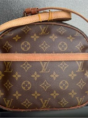 Vintage Louis Vuitton Blois Monogram Canvas Bag in Brown and Vachetta Trim